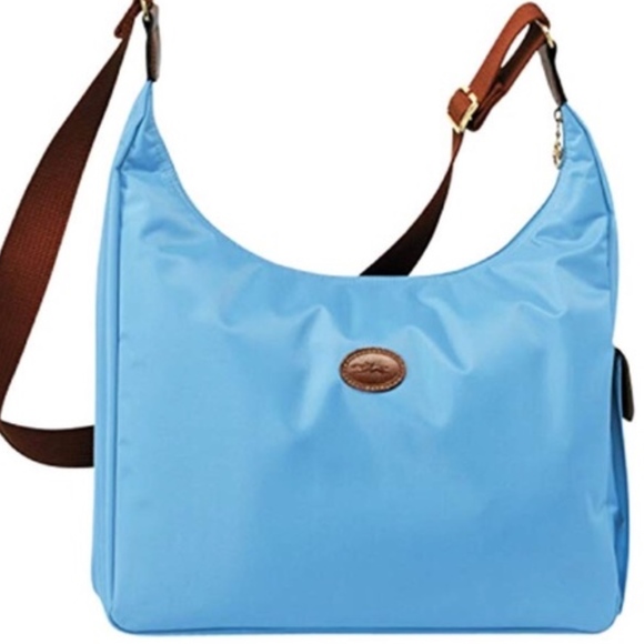 Longchamp Le Pliage Hobo Messenger Bag NWOT Longchamp Le Pliage Hobo Messenger Bag NWOT